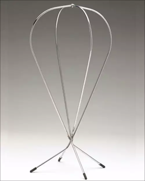 Jon Renau Wig Stand (Wire) Sales Items 3 Jon Renau Wig Stand (Wire) Sales Items