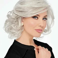 Bombshell Bob | Synthetic Wig By Hairdo