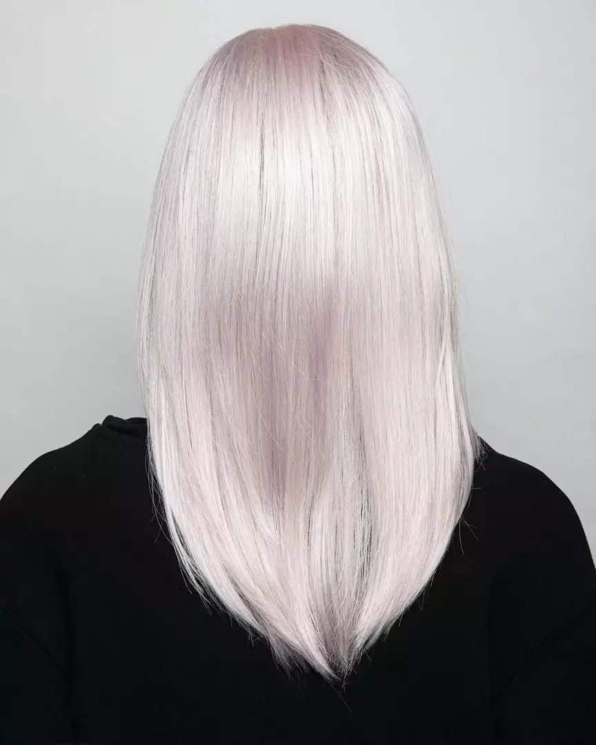 Wigs For Women Dakota | Lace Front & Monofilament Part Synthetic Wig By Rene Of Paris 6 Wigs For Women Dakota | Lace Front & Monofilament Part Synthetic Wig By Rene Of Paris