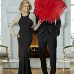 Wigs For Women The Art Of Chic | Lace Front & Monofilament Human Hair Wig By Raquel Welch