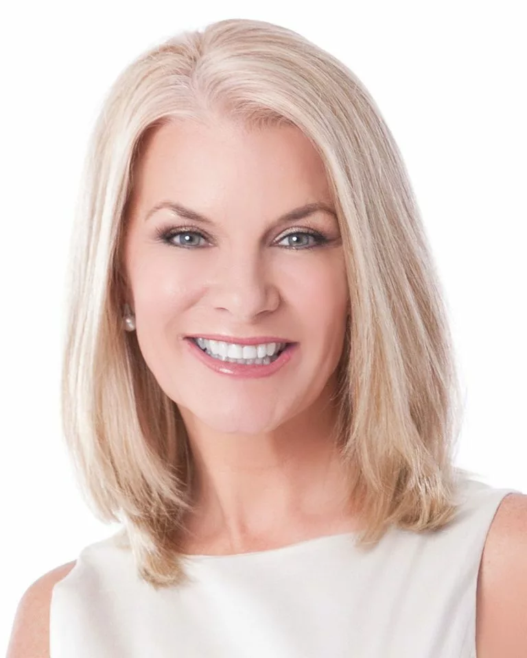 Best Wig Outlet ????Halloween Sales -Best Wig Outlet TN201 10in 2pc StraightExtensions LightBlonde main 1080x1080 768x960 1